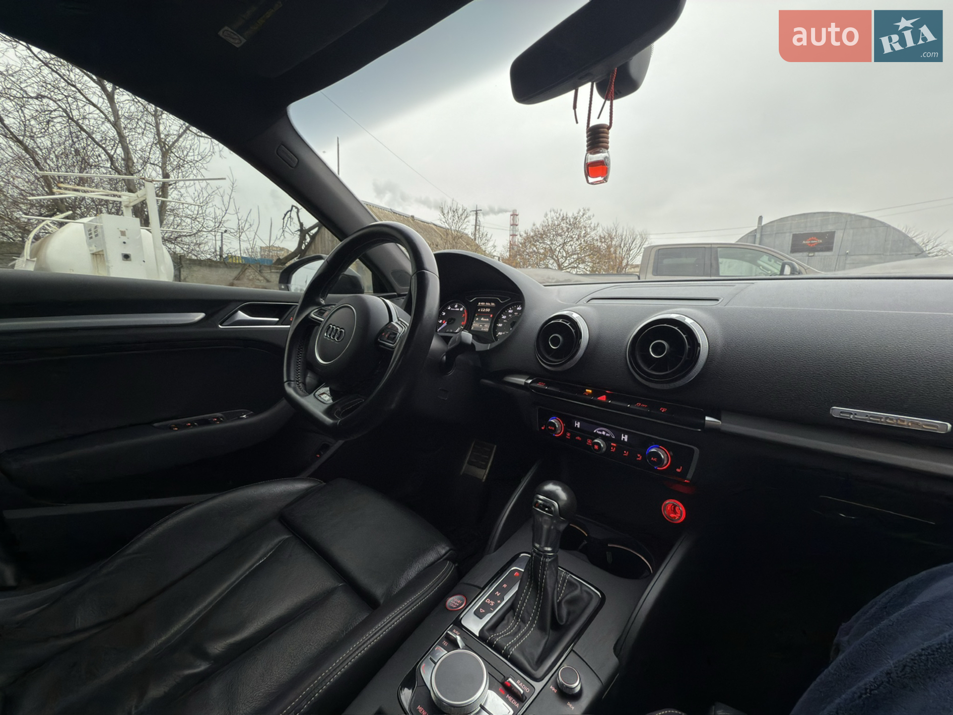2015 Audi S3 - мініатюра 28