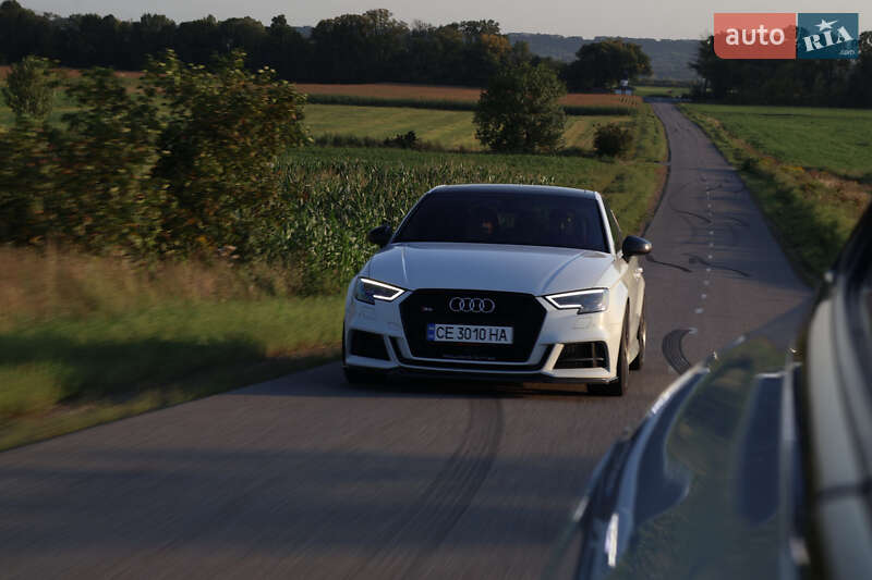 Седан Audi S3 2017 в Черновцах фото 3 Седан Audi S3 2017 в Черновцах