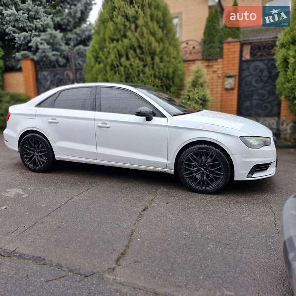 Седан Audi S3 2014 в Виннице фото 8 Седан Audi S3 2014 в Виннице