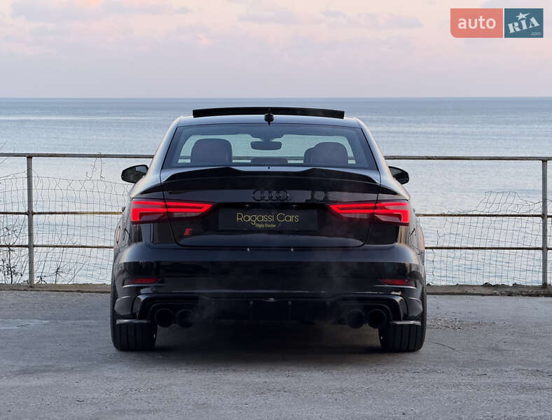 Седан Audi S3 2017 в Одессе