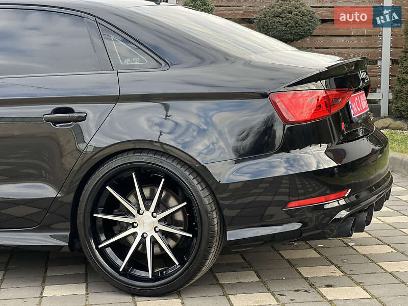 Седан Audi S3 2016 в Львові фото 16 Седан Audi S3 2016 в Львові