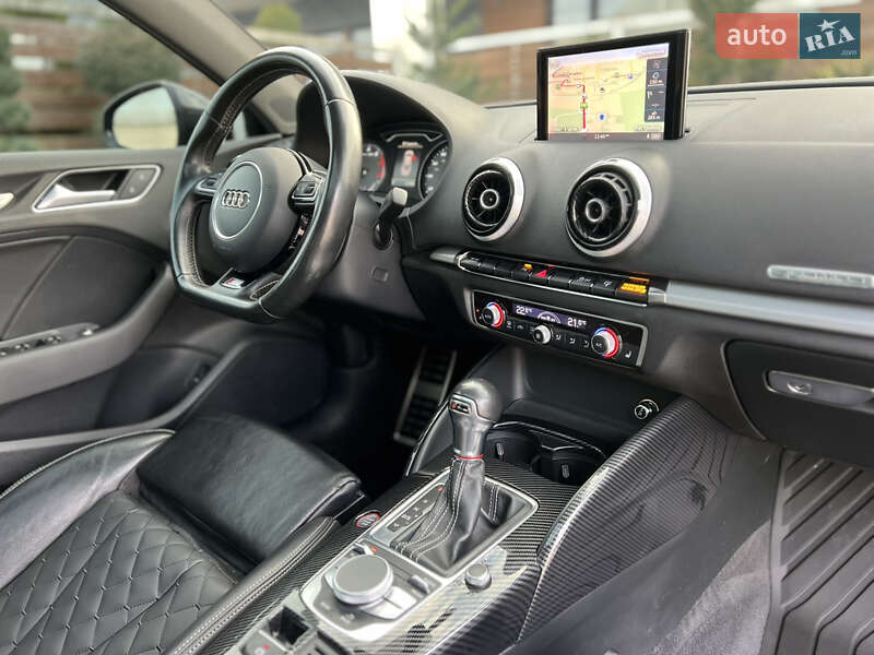 Седан Audi S3 2016 в Львове фото 33 Седан Audi S3 2016 в Львове