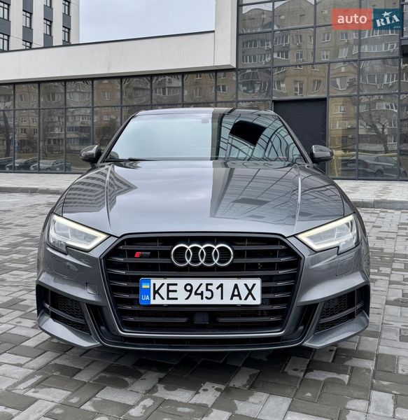 Седан Audi S3 2017 в Дніпрі
