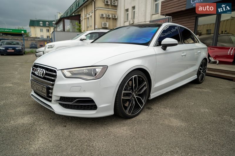 Седан Audi S3 2015 в Києві