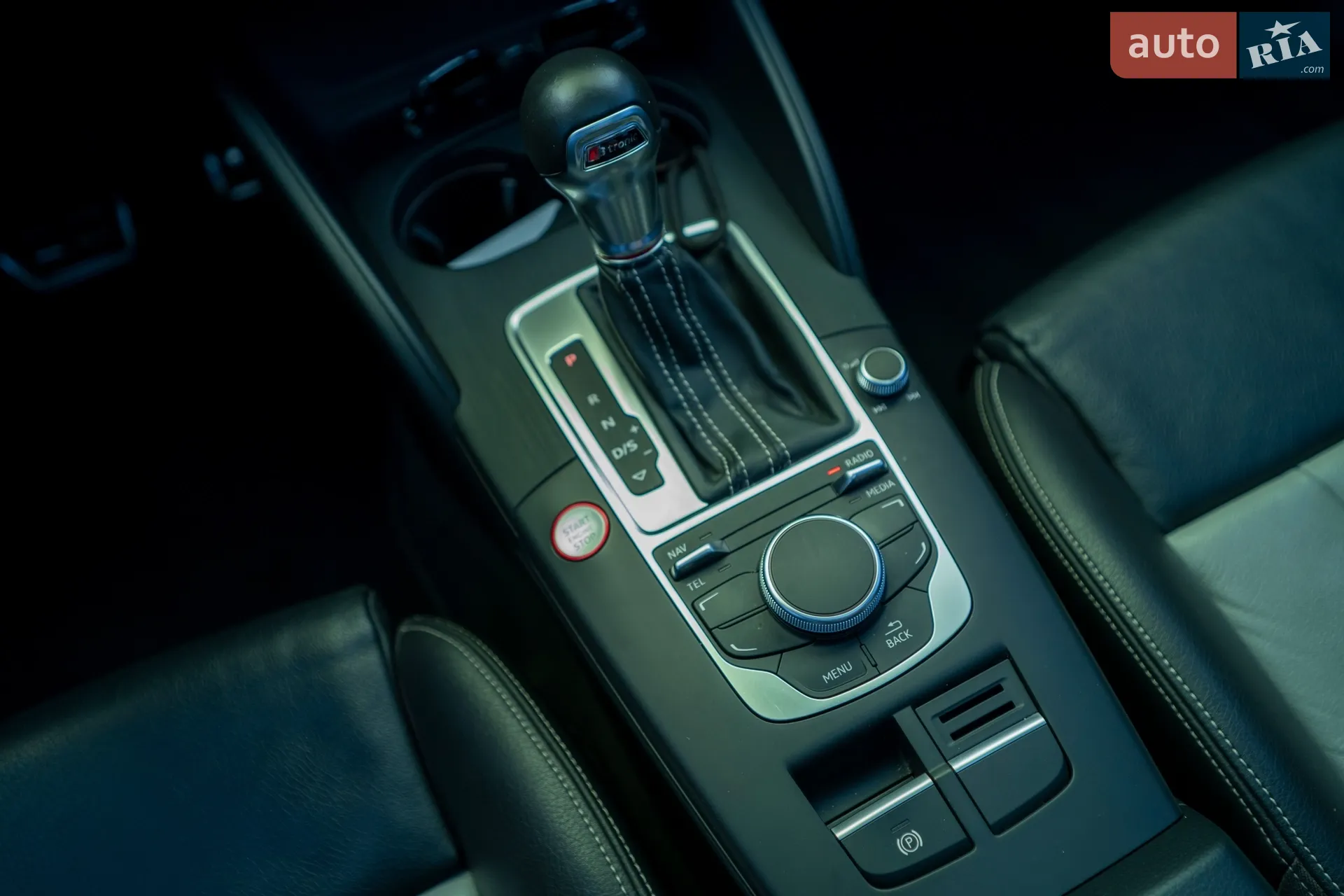 2015 Audi S3 - мініатюра 24