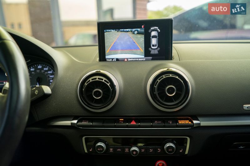 Седан Audi S3 2015 в Києві