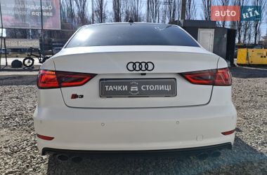 Седан Audi S3 2015 в Киеве