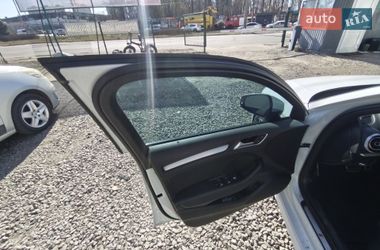 Седан Audi S3 2015 в Киеве