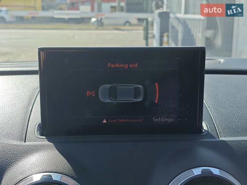 Седан Audi S3 2015 в Киеве