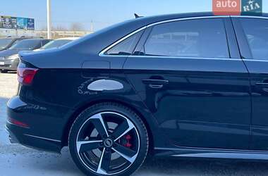 Седан Audi S3 2017 в Львове
