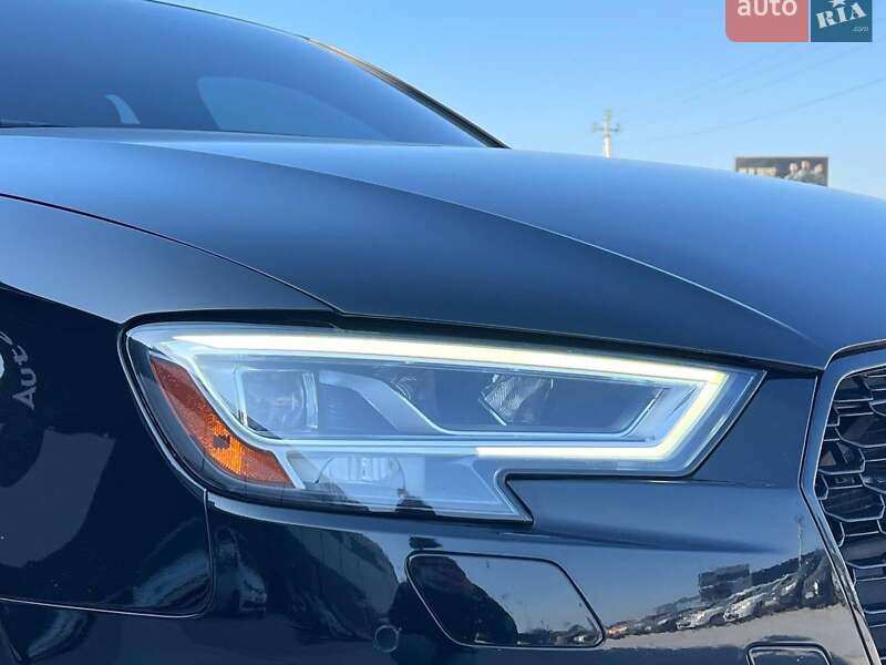 Седан Audi S3 2017 в Львове