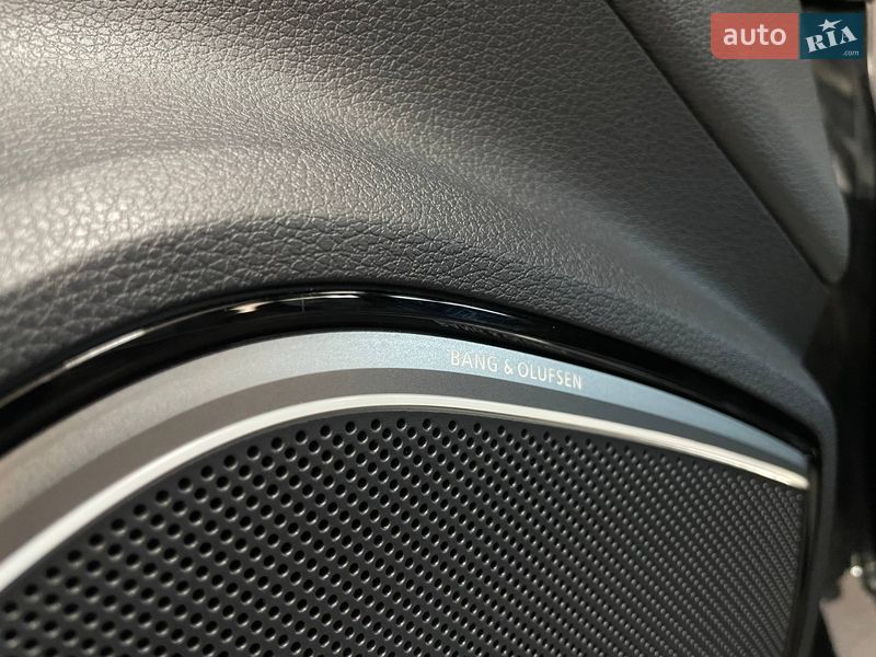 Седан Audi S3 2014 в Киеве