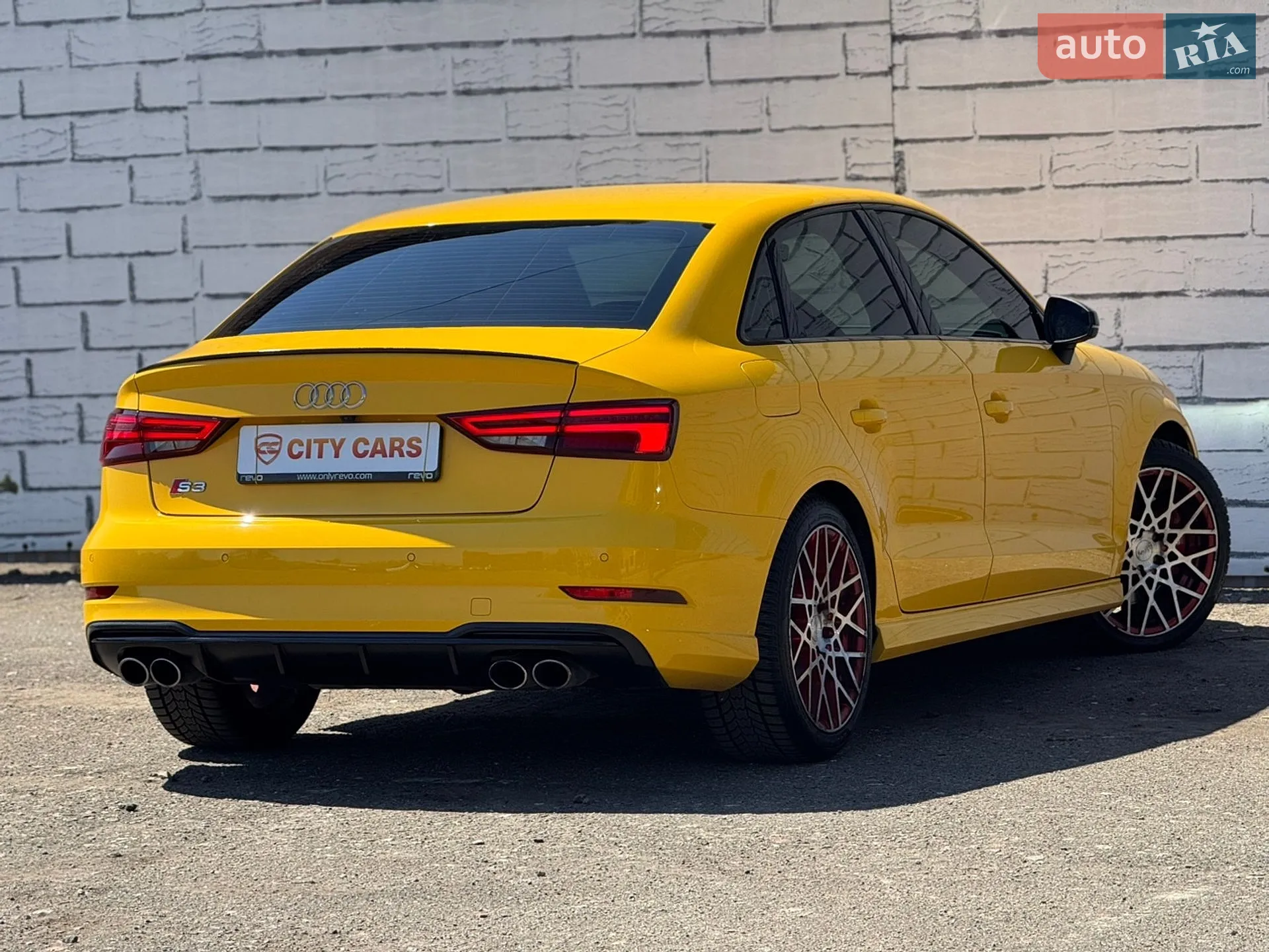 2017 Audi S3 - мініатюра 18