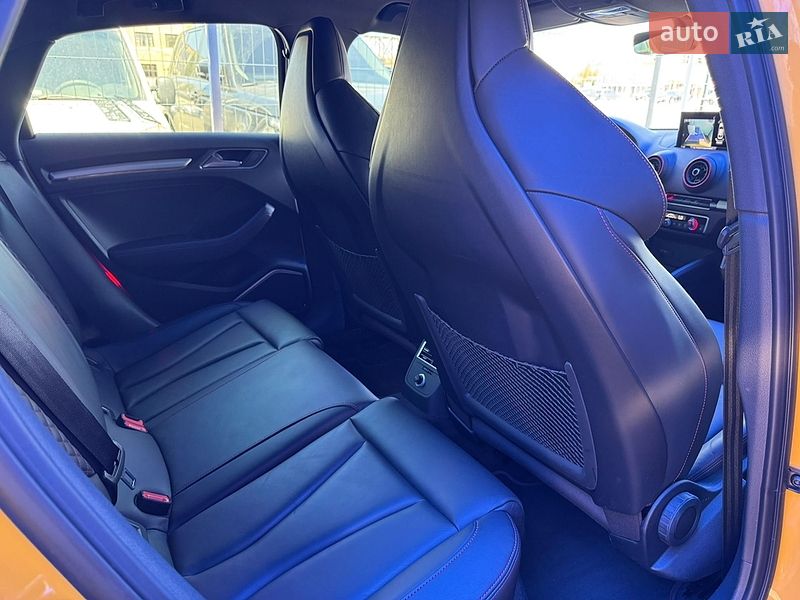 Седан Audi S3 2017 в Києві