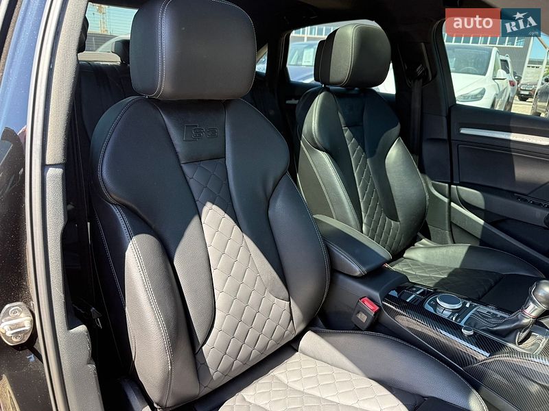 Седан Audi S3 2016 в Стрые