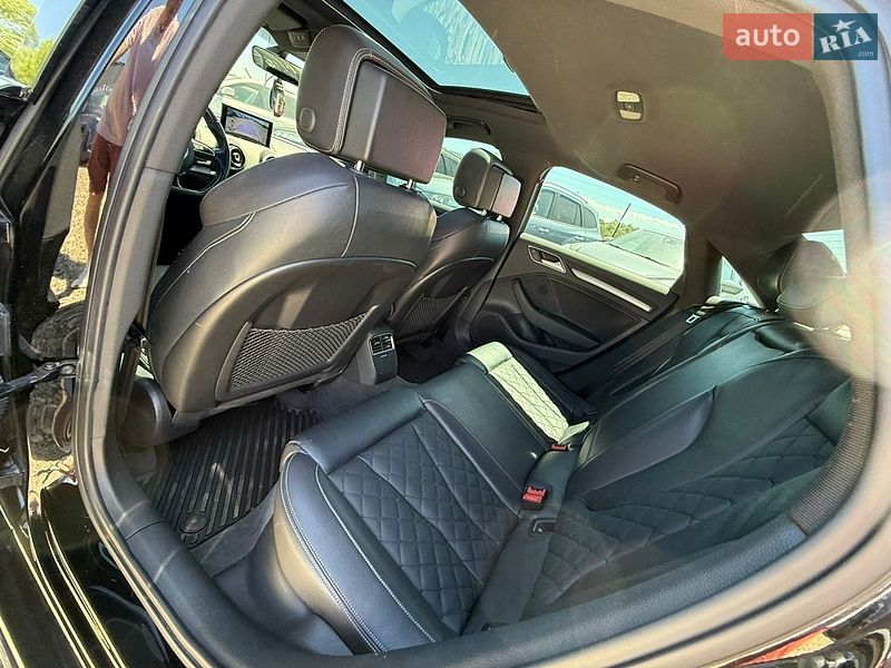 Седан Audi S3 2016 в Стрые