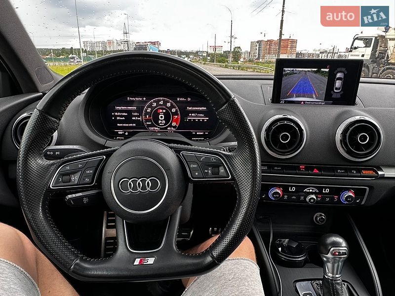 Седан Audi S3 2016 в Ірпені