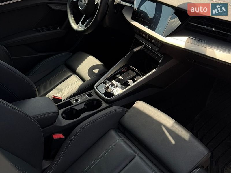 Седан Audi S3 2022 в Запоріжжі фото 18 Седан Audi S3 2022 в Запоріжжі