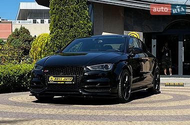 Седан Audi S3 2014 в Львове