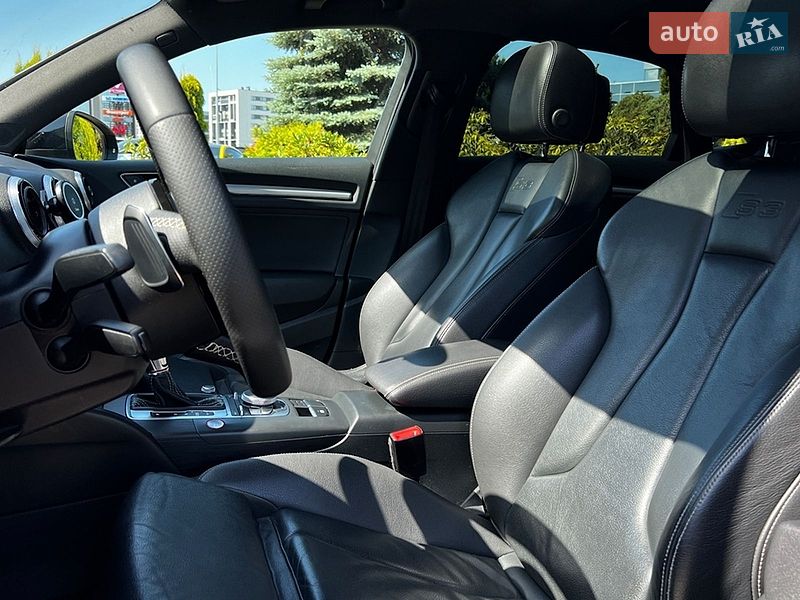 Седан Audi S3 2014 в Львове