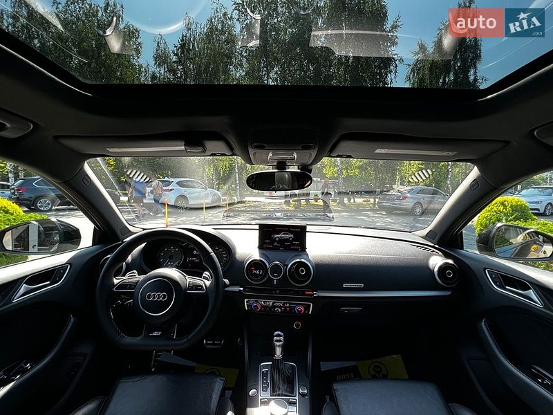 Седан Audi S3 2014 в Львове