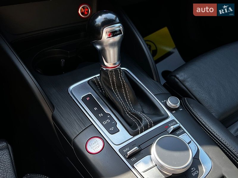 Седан Audi S3 2014 в Львове