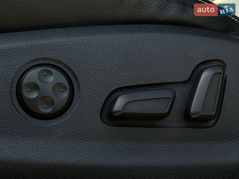 Седан Audi S3 2014 в Львове