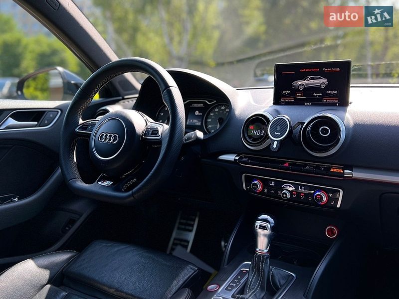 Седан Audi S3 2014 в Львове