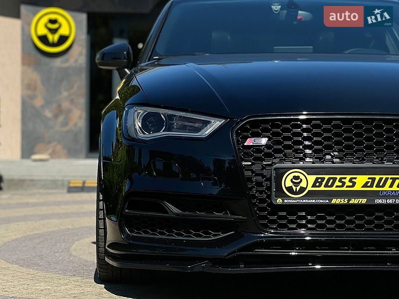Седан Audi S3 2014 в Львове