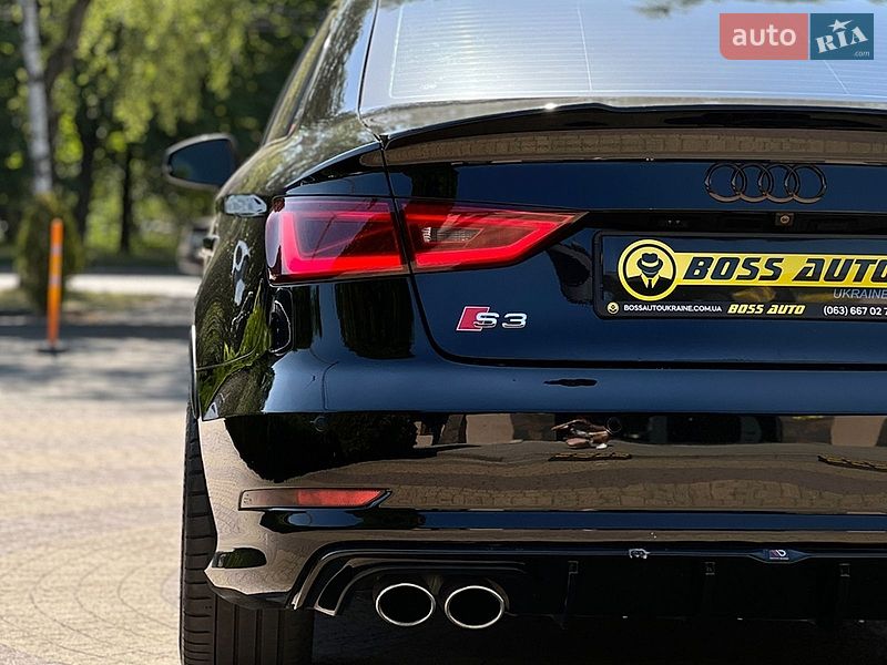 Седан Audi S3 2014 в Львове