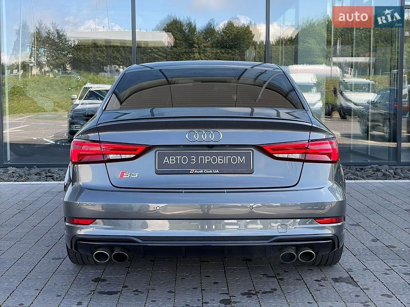 Седан Audi S3 2017 в Львове