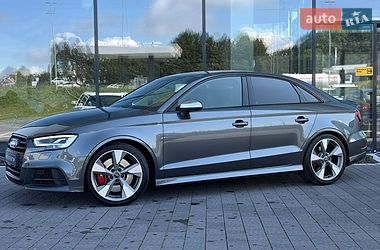 Седан Audi S3 2017 в Львове