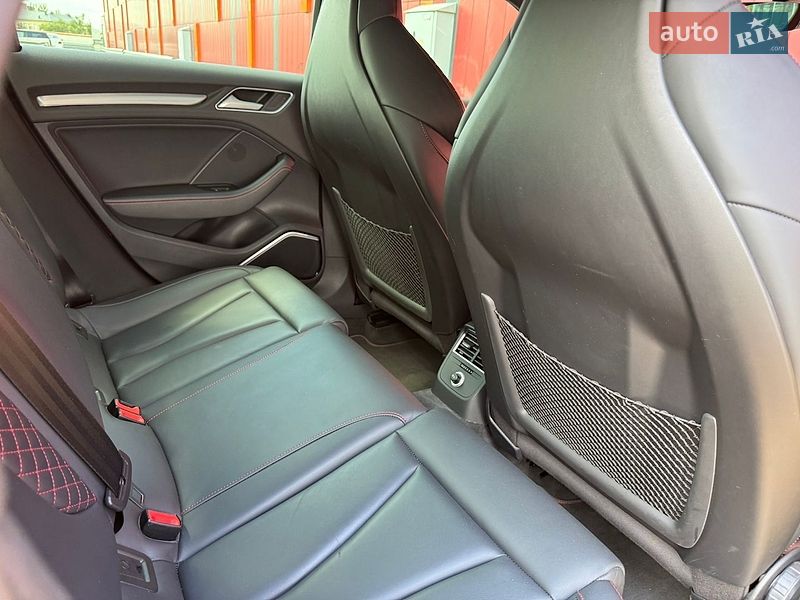 Седан Audi S3 2017 в Києві
