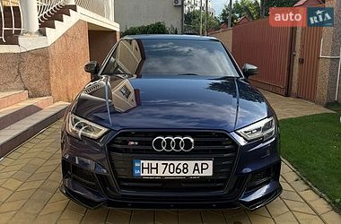 Седан Audi S3 2019 в Одессе