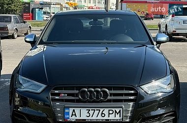 Седан Audi S3 2015 в Полтаві