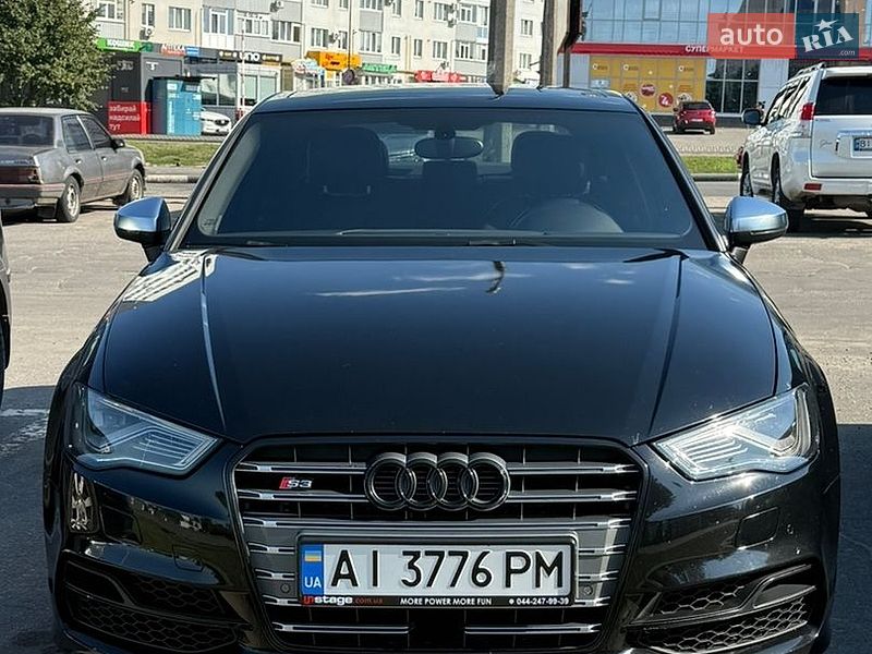 Седан Audi S3 2015 в Полтаві