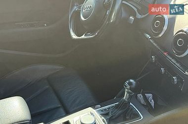 Седан Audi S3 2015 в Полтаві