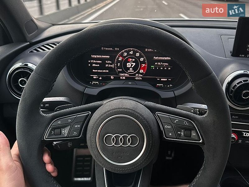 Седан Audi S3 2016 в Ірпені