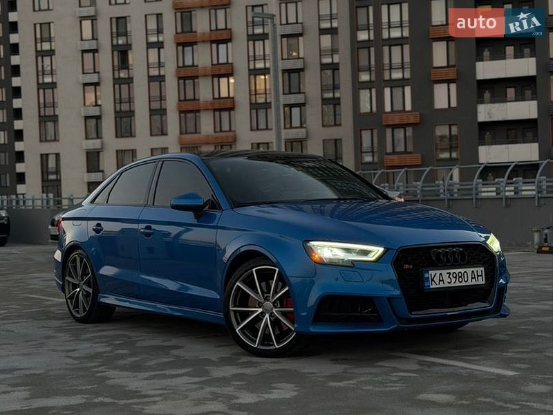 Седан Audi S3 2017 в Києві