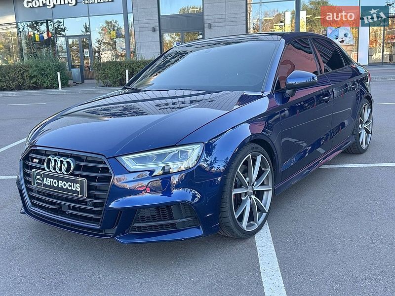 Седан Audi S3 2017 в Києві