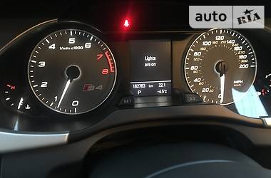 Седан Audi S4 2011 в 