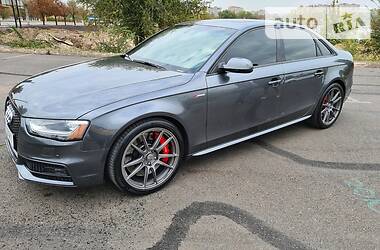 Седан Audi S4 2015 в Кривом Роге