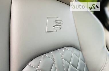 Седан Audi S4 2018 в Каменском