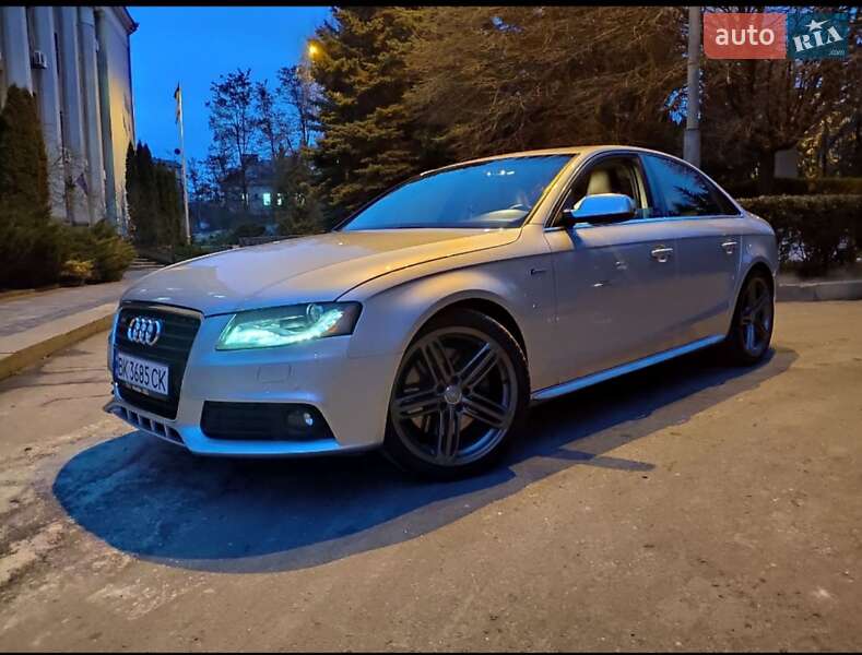 Audi S4 2011