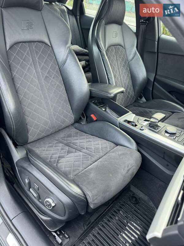 Седан Audi S4 2018 в Харькове