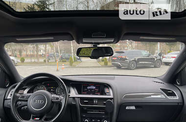 Седан Audi S4 2012 в 
