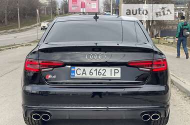 Седан Audi S4 2018 в Харькове