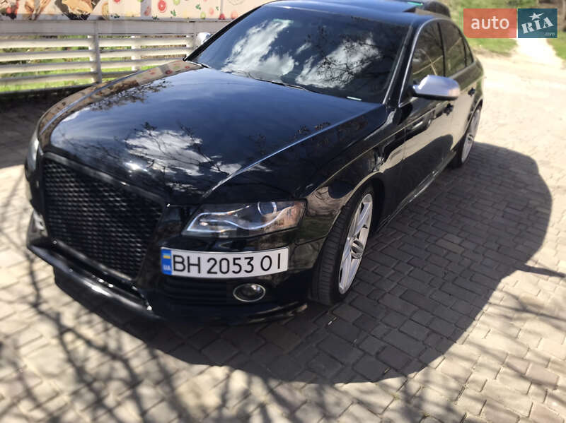 Седан Audi S4 2009 в Одесі