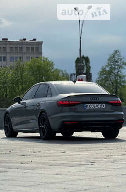 Седан Audi S4 2022 в Києві