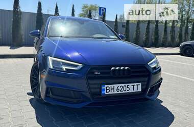 Седан Audi S4 2018 в Одессе